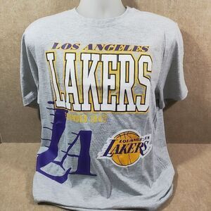 Ultra Game NBA Los Angeles Lakers Short Sleeve T-Shirt -Q